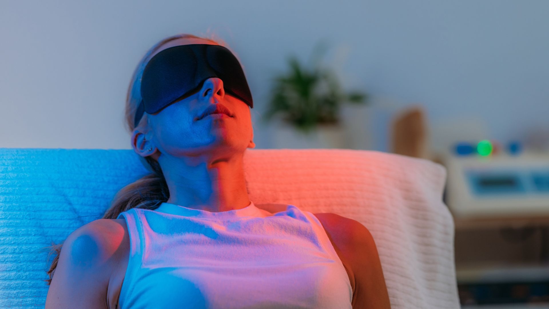 The-Power-of-Red-Light-Therapy-i